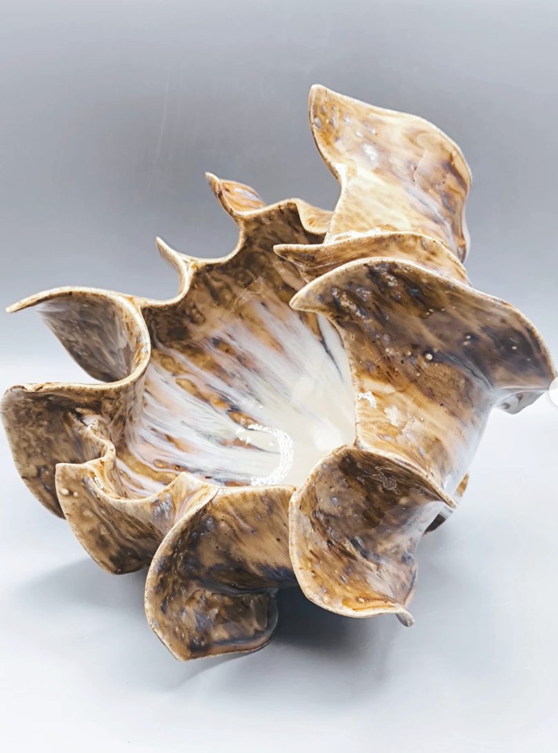 Organiczna forma ceramiczna
